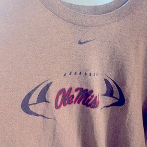 Ole Miss Nike SEC gray T shirt L.